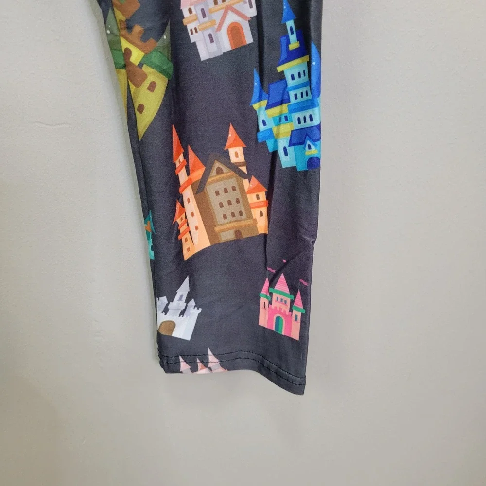 Dren Designs Castles Galore Polyester‎ Spandex Ankle Leggings Plus Size